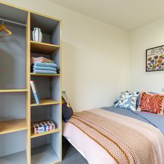 Premium Plus En Suite - Image 3